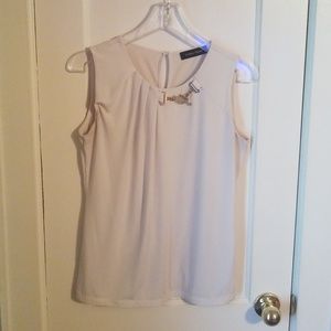 A beautiful blouse!!